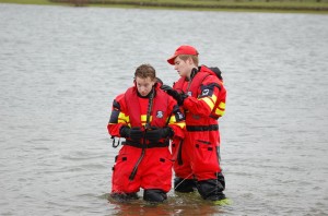 nieuwjaarsduik houten 2012 046