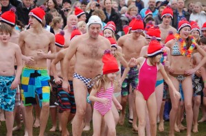 nieuwjaarsduik houten 2012 114