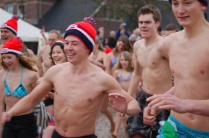 nieuwjaarsduik houten 2012 122