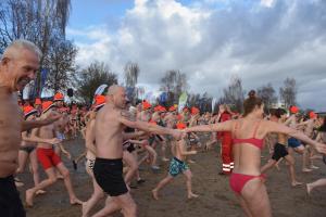 Nieuwjaarsduik Houten 2024