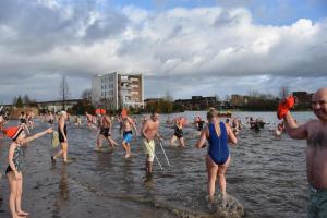 Nieuwjaarsduik Houten 2024