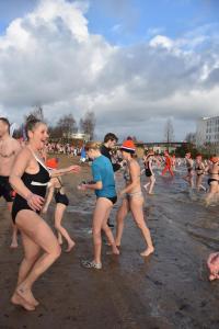 Nieuwjaarsduik Houten 2024