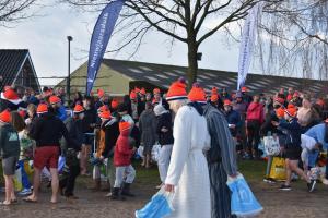 Nieuwjaarsduik Houten 2024