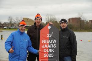 Nieuwjaarsduik-2025-585-van-587